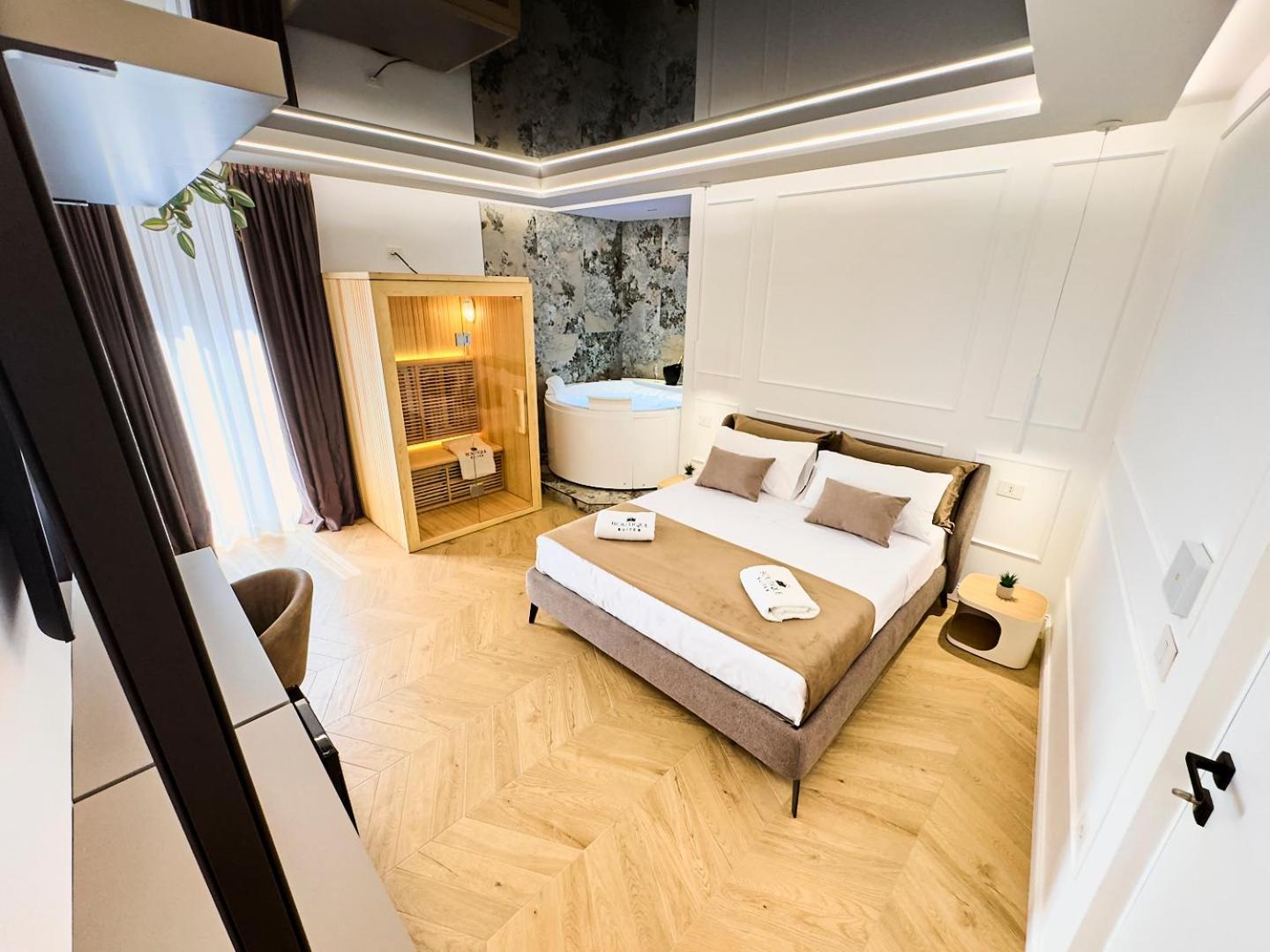 Boutique Suites - Palazzo Rodota 1783 Cosenza Esterno foto